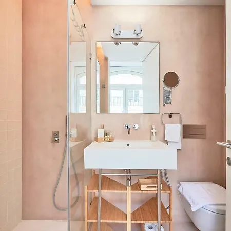 Ouro Grand By Level Residences Лиссабон